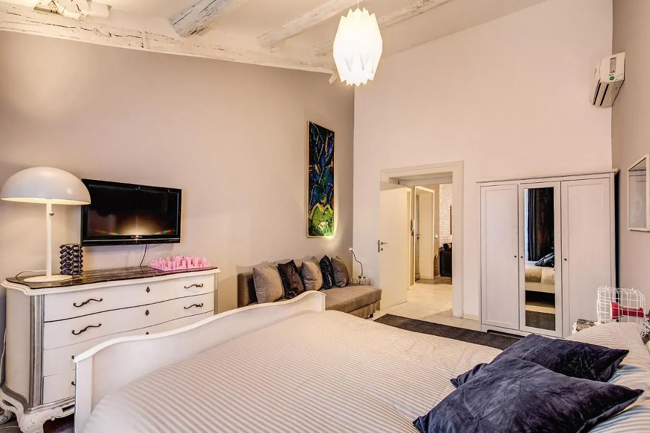 The Great Pop Apartment Rome Italy